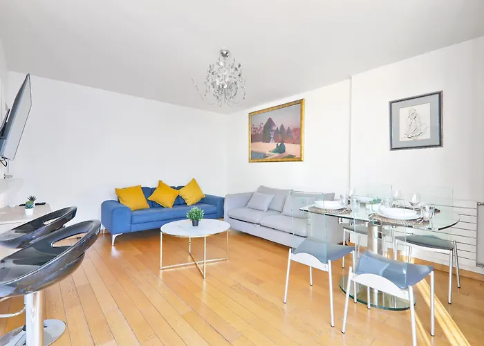 Quartier Tour Eiffel 6 Free Netflix Апартаменты *